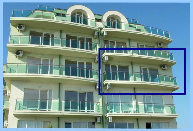 Samara, Lozenets - Large balcony directly overlooking the beach
